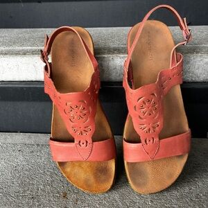 Easy Spirit Tuscan/ salmon color leather laser cutout ankle strap boho sandals